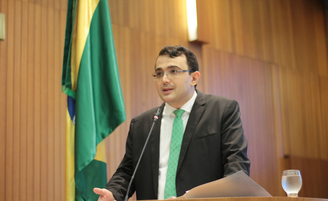 Dr. Yglésio propõe PEC para acabar com foro privilegiado de delegados de polícia, defensores públicos, procuradores do Estado e da Assembleia